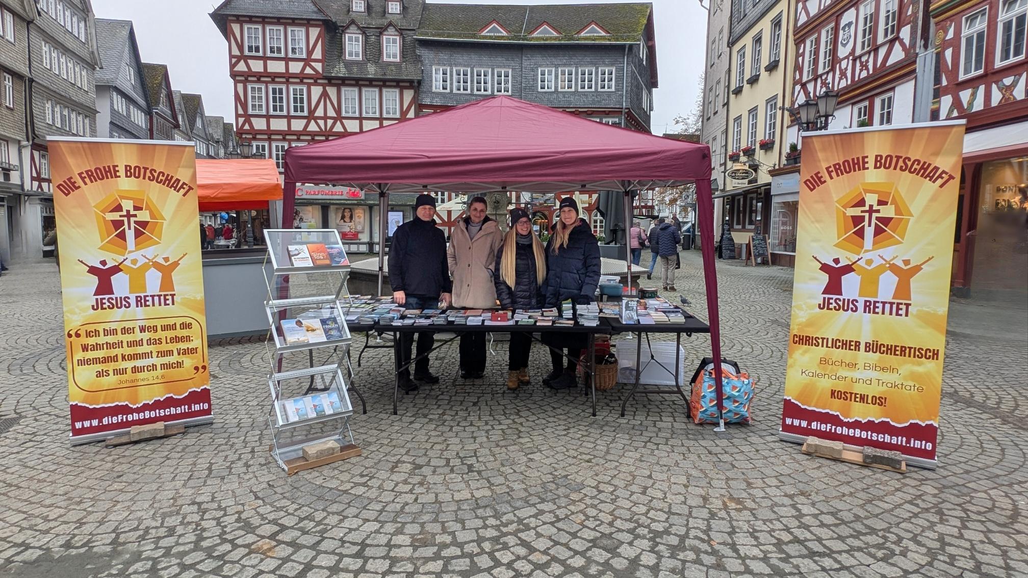 5_start_buechertisch_07.11.2025